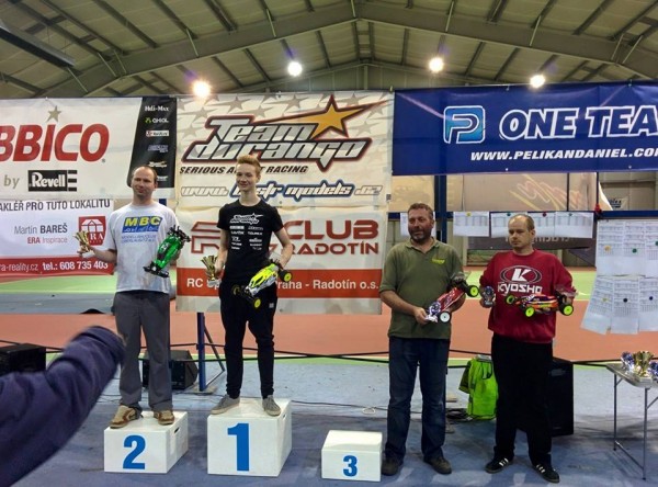 11072937_814735898606875_2830759714036215116_n.jpg (108.15 KiB) 65844-mal betrachtet 11072937_814735898606875_2830759714036215116_n.jpg